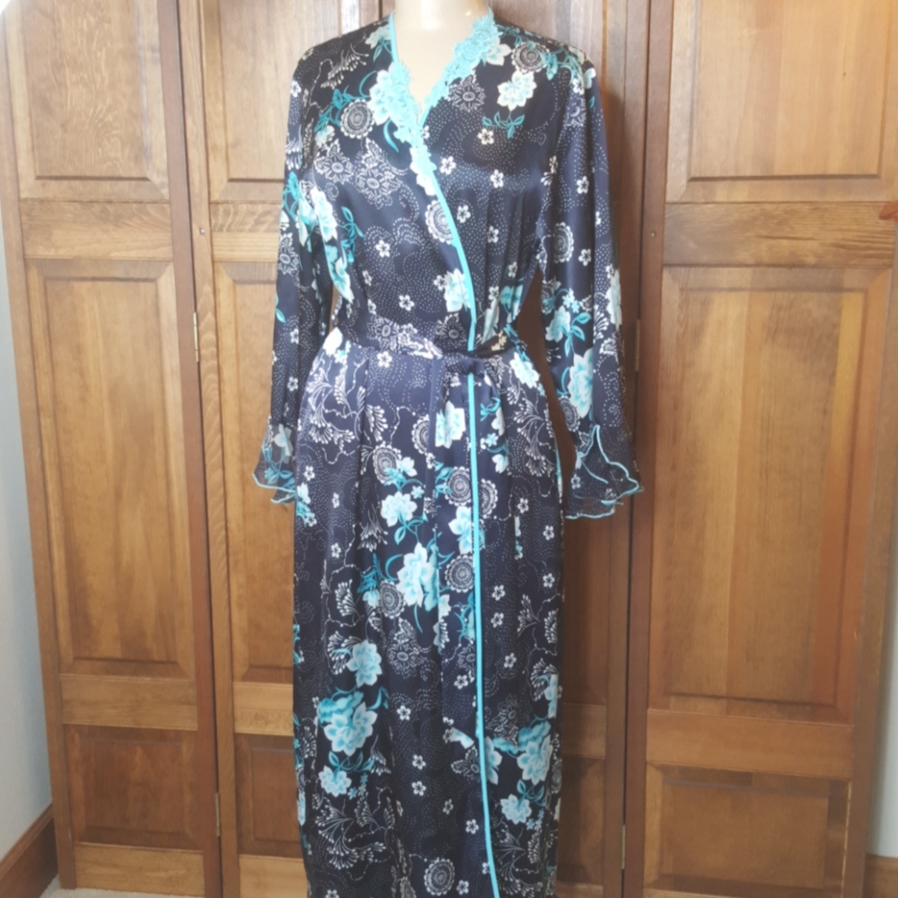 Sensara Blue Floral Wrap Robe Sz S